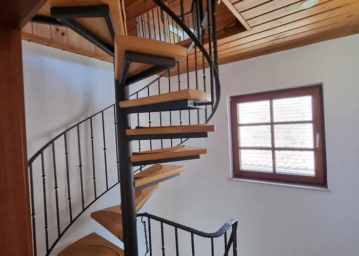 Heppenheim An Der Bergstrasse Whg 5 *